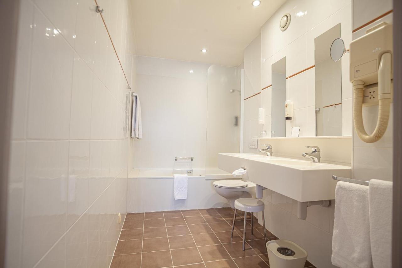 Hotel Monaco Zeebrugge Beach By Rikas Hotels Екстер'єр фото