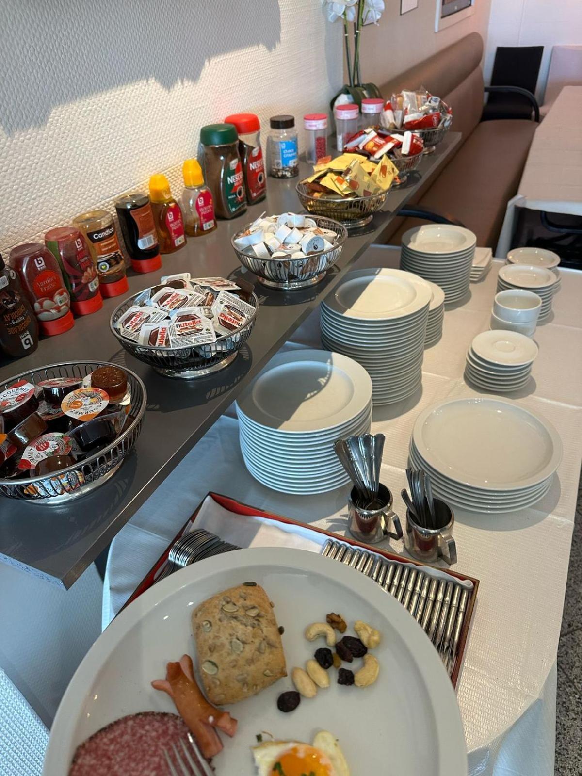 Hotel Monaco Zeebrugge Beach By Rikas Hotels Екстер'єр фото